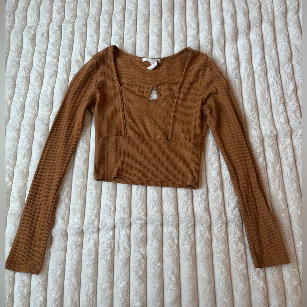 Caution To The Wind long sleeve with cutout back